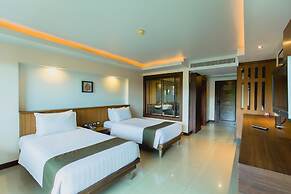 Thanthip Beach Resort