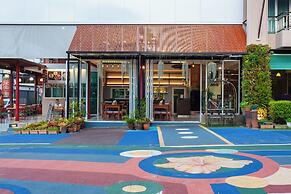 Thanthip Beach Resort