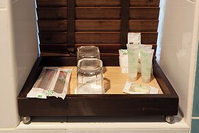 Thanthip Beach Resort