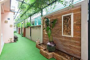 Thanthip Beach Resort