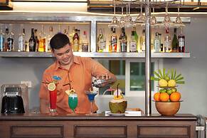 Thanthip Beach Resort