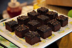 Thanthip Beach Resort