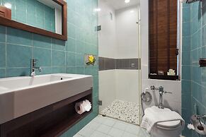 Thanthip Beach Resort