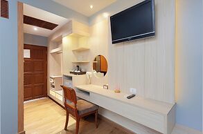 Thanthip Beach Resort