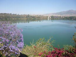Babogaya Lake Viewpoint Lodge