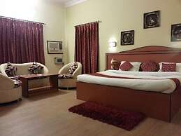 Hotel Varuna