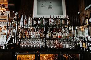 West Shore Cafe and Inn
