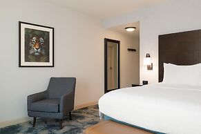 Hampton Inn & Suites Baton Rouge Downtown