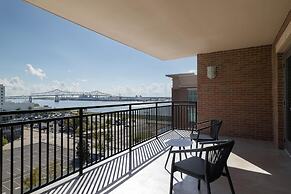 Hampton Inn & Suites Baton Rouge Downtown