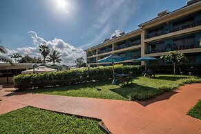 Dolphin Suites