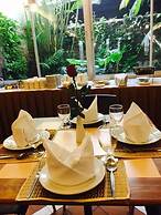 Hadyai Golden Crown Hotel