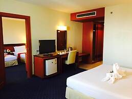 Hadyai Golden Crown Hotel