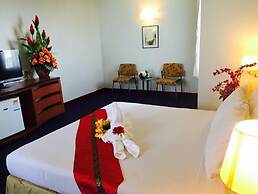 Hadyai Golden Crown Hotel