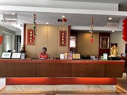 Hadyai Golden Crown Hotel