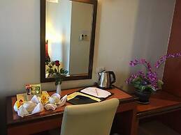 Hadyai Golden Crown Hotel