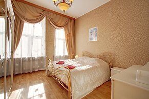 STN Apartments near Moscow Railway Station