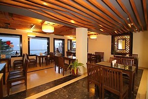 Divine Resort Laxman Jhula