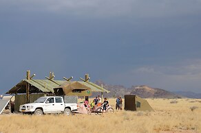 Sossus Oasis Camp Site