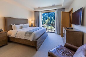 The Snowpine Lodge
