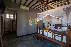 Nest Style Beach Hotel Zanzibar