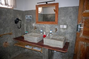 Nest Style Beach Hotel Zanzibar