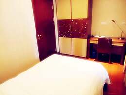 Jing'an Ziyuan Apartment