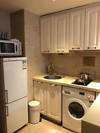 Jing'an Ziyuan Apartment