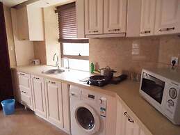 Jing'an Ziyuan Apartment