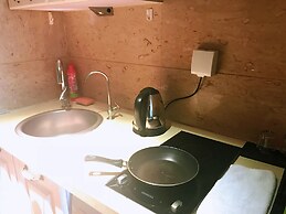 Jing'an Ziyuan Apartment