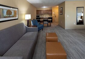Grandstay Hotel And Suites Luverne