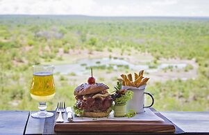 Victoria Falls Safari Lodge