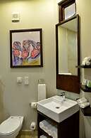 Victoria Falls Safari Lodge