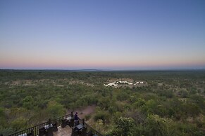 Victoria Falls Safari Lodge