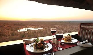 Victoria Falls Safari Lodge