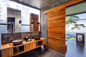 Kura Boutique Hotel Member of the Cayuga Collection