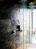 Kura Boutique Hotel Member of the Cayuga Collection