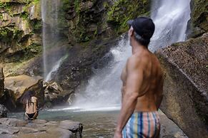 Kura Boutique Hotel Member of the Cayuga Collection