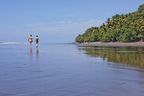 Kura Boutique Hotel Member of the Cayuga Collection