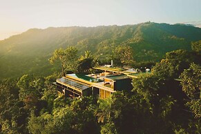 Kura Boutique Hotel Member of the Cayuga Collection