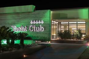Yacht Club