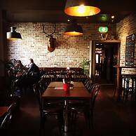 Shakespeare Hotel Surry Hills