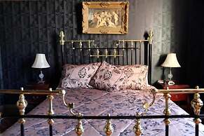 Shakespeare Hotel Surry Hills