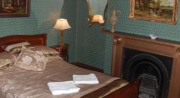 Shakespeare Hotel Surry Hills