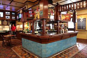 Shakespeare Hotel Surry Hills