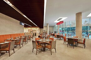 Courtyard by Marriott Kochi Airport