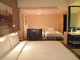 Hotel Day Plus Tamsui