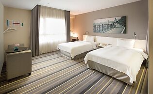 Hotel Day Plus Tamsui