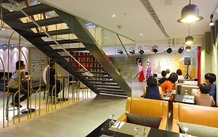 Hotel Day Plus Tamsui