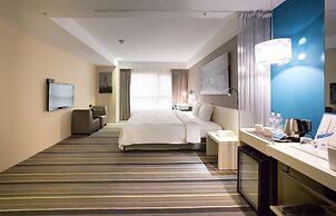 Hotel Day Plus Tamsui