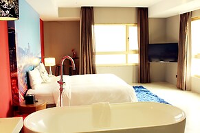 Hotel Day Plus Tamsui
